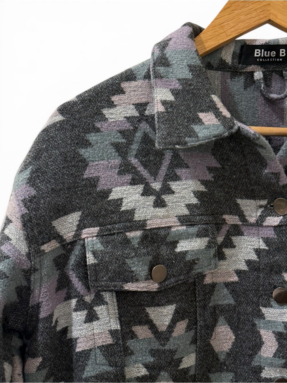 Blue B Aztec Western Shacket Jacket Gray Lavender Cropped Snap Front Small - Picture 3 of 7